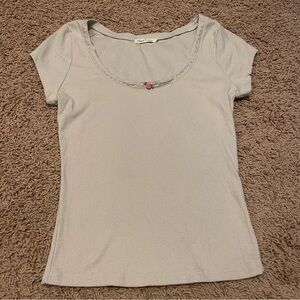 Heart Hips Light Gray Short Sleeve Tee Ribbed Fitted Scoop Neck Juniors Small